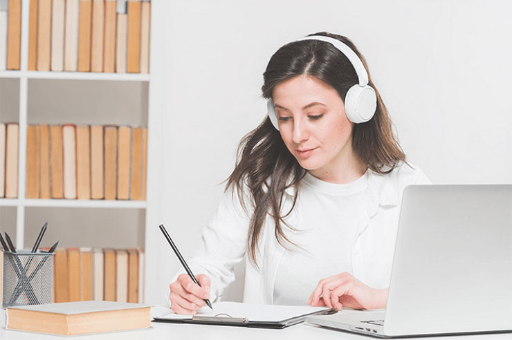 Audio transcription to text files: double your effectiveness