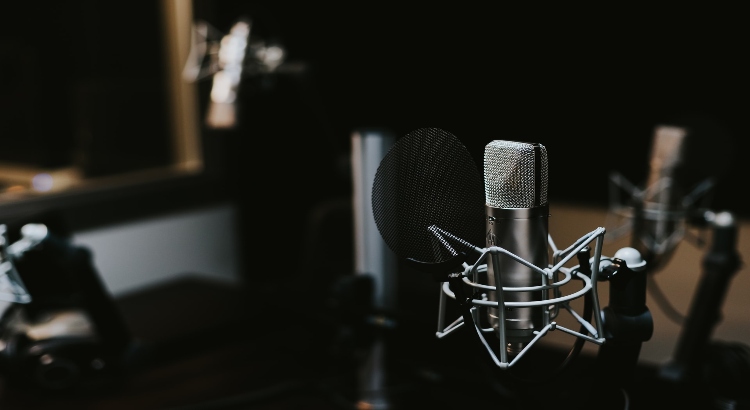 Guide on How to Improve SEO with Podcast Transcriptions